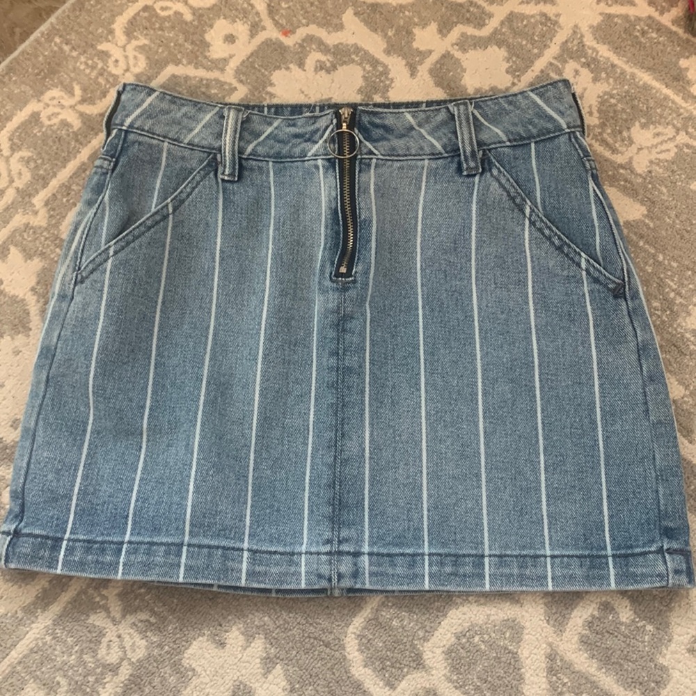 Pacsun white striped mini skirt